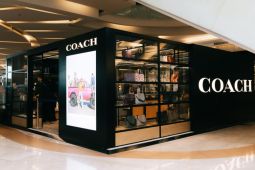 COACH tampilkan koleksi Coach Pre-Fall 2022 di Makasaar