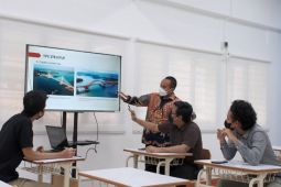 Fakultas Teknik UI dapat bantuan sembilan "smart classroom" dari para mitra