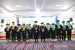 Wisuda angkatan XXV, ini pesan Rektor UBB
