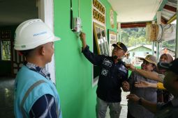 PLN listriki tujuh kampung di Kokas Fakfak