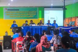 Pemkot Ambon berencana naikan upah tenaga honorer di sekolah, gaji honorer jauh di bawah standar