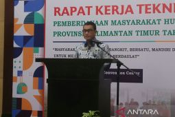 Sekprov Kaltim ajak Masyarakat Hukum Adat jadi insan pembangunan aktif