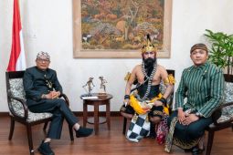 Seniman usulkan Jokowi sebagai Bapak Wayang Indonesia