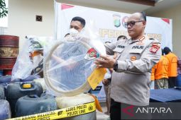 Mafia BBM solar subsidi di Muaragembong diringkus polisi