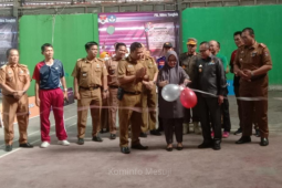 Pj Bupati Mesuji buka turnamen Bulu Tangkis Pelajar Open 2022