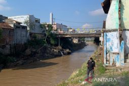 Pemkab Garut kosongkan sempadan sungai dari bangunan rumah
