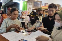 Pemkot Malang tertibkan pelaku usaha di kawasan wisata Kayutangan