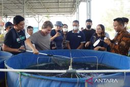 Peserta ICOSEAT datangi Kampoeng Reklamasi Air Jangkang, lihat pengelolaan lahan bekas tambang yang dilakukan PT Timah