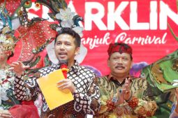 Sparkling Nganjuk Carnival 2022 berlangsung meriah