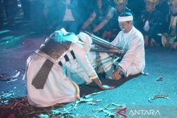 Kirab pusaka Ki Jaga Rasa Mulang di lembur pakuan Subang memukau penonton