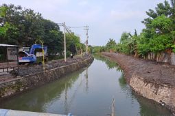 Pemkab Sidoarjo normalisasi 58 titik alur sungai antisipasi banjir