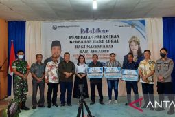 KKP bekali kemampuan pembudidaya ikan Sekadau dalam membuat pakan