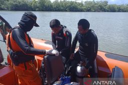 Kapal penarik meledak di Kabupaten Penajam
