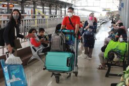 Tingkat keterisian kereta api jarak jauh capai 96 persen sejak terapkan aturan baru