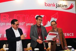 Bank Jatim raup laba bersih Rp815 miliar