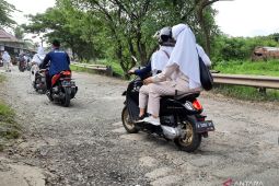 Pemkab Tangerang alokasikan anggaran perbaikan jalan sebesar Rp1 miliar