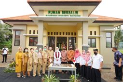 Bupati Banyuwangi resmikan Rumah Bersalin di Desa Sarongan