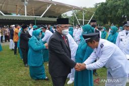 Bupati HSS lantik 129 kepala desa