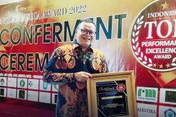 Bank Kalbar raih Penghargaan Top Bank Performance Excellence Award 2022