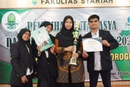 Mahasiswa UIN Palu juara II nasional lomba debat hukum