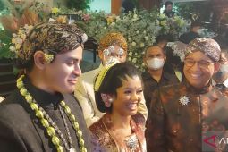 Di kantin UI, cinta tumbuh pada pandangan pertama Ali dan Mutiara Baswedan