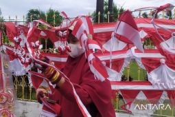 Penjual bendera merah putih mulai menjamur di Banda Aceh