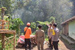 Polres dan BPBD Jember lakukan mitigasi naiknya status Gunung Raung