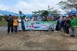 SMPN 2 Kusan Hilir gelar aksi penghijauan