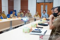 Sekda Kota Pangkalpinang-Dinas PU rakor bahas RTRW soal TPU percontohan dan pola ruang laut