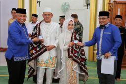 Putri Bupati Shabela menikah, langsung dapat KK dan KTP baru