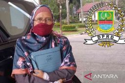 DPRD Bekasi dorong dewan pendidikan mampu bekerja profesional