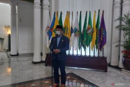 Ridwan Kamil: Kendaraan bermotor di Jawa Barat bayar pajak baru 11 juta