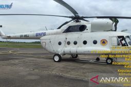 3 heli "water bombing" dan 1 heli patroli siaga di Jambi