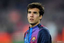 Riqui Puig telah menyelesaikan transfer ke LA Galaxy dari Barcelona