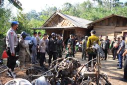 Bupati Jember minta semua pihak bantu tenangkan warga Desa Mulyorejo