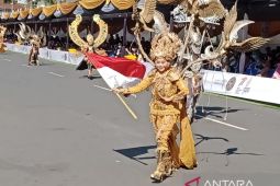 Kearifan lokal nusantara tersaji dalam WACI Jember Fashion Carnaval