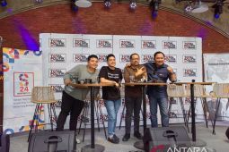 Relawan dan parpol sama pentingnya bagi Jokowi