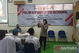 Sambut Hari Jadi Polwan RI Ke 74, Polwan Polda Babel gelar "Polwan Goes To School"