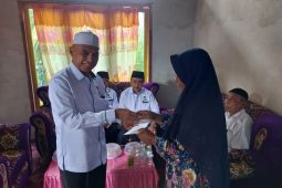Baznas Ternate santuni korban terkaman buaya Danau Tolire, begini penjelasannya