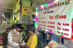 Blusukan ke Pasar Blauran, BHS usulkan renovasi bertahap