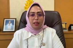 Ketua DPRD Ambon Ely Toisutta diperiksa KPK terkait kasus suap wali kota Ambon