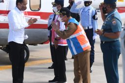 Danlantamal XII Laksma TNI Suharto sambut Presiden RI di Terminal Kijing