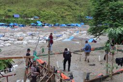 Kapolda Maluku perintahkan beri hukuman berat kepada PETI