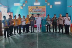 Bupati Lampung Tengah hadiri pelantikan Kepala Kampung Banjar Rejo