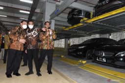 KPK inaugurates storage facility for confiscated goods