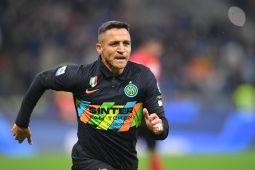 Alexis Sanchez  resmi pindah ke Sevilla dari Udinese