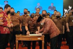 Dirut Bank Jambi dikukuhkan jadi ketua forum TJSLBU