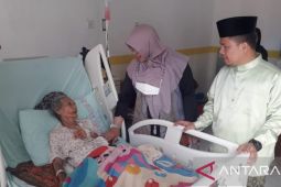 Satono perluas program berobat gratis di kelas tiga