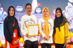 Penghargaan KLA untuk Tebing Tinggi dari Gubsu