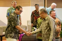 Sutarmidji harap  tidak ada larangan pemanfaatan kratom